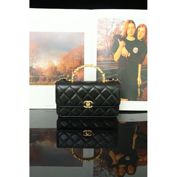 Chanel Handbags - Chanel Women Pre-Loved Bag Very Good Condition